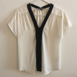 Express Cream & Black Short Sleeve Blouse